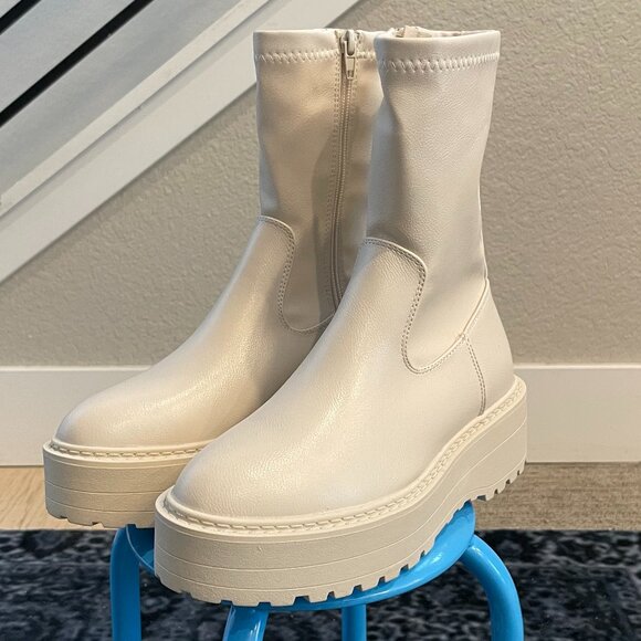 Public Desire Cream Heeled Boots - Picture 7 of 8